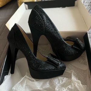 INC international concepts heels size 7